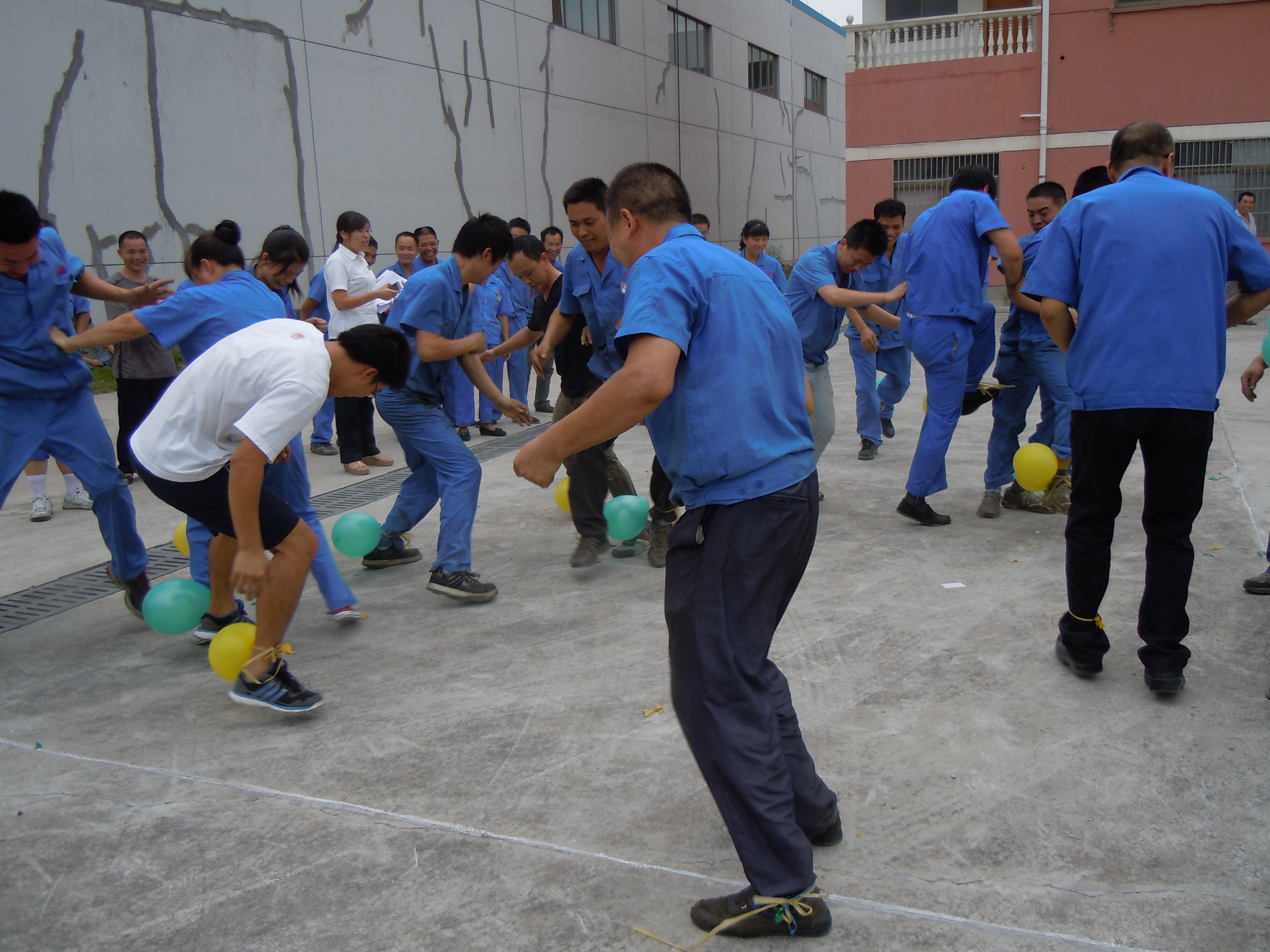 丰富的企业活动(图11)